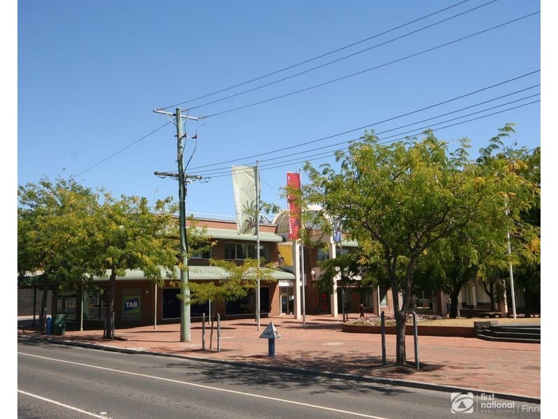 2/77-83 High Street, Cranbourne VIC 3977