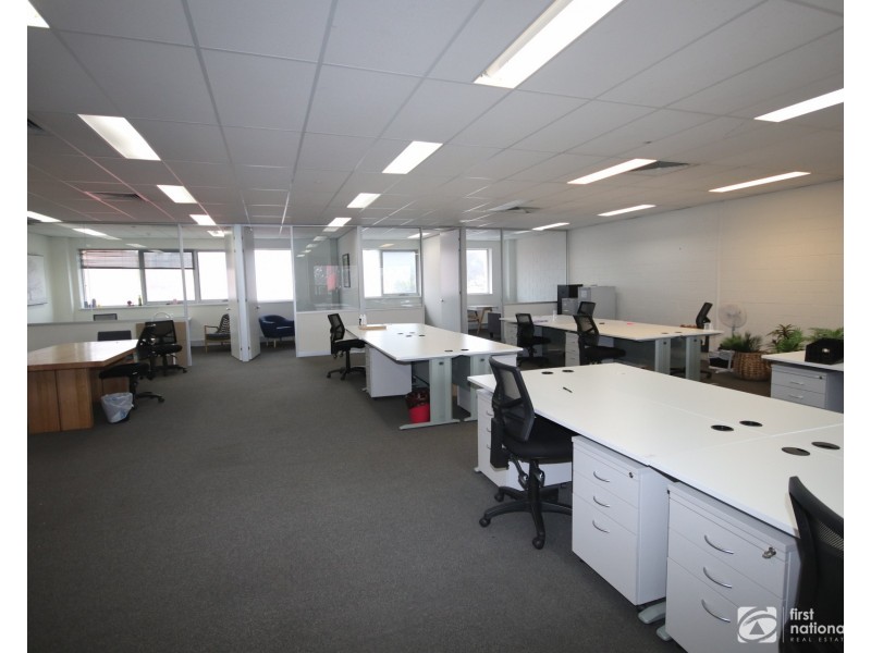 2/77-83 High Street, Cranbourne VIC 3977
