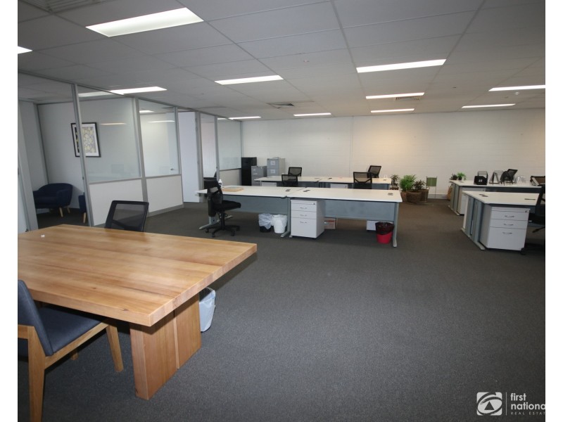 2/77-83 High Street, Cranbourne VIC 3977