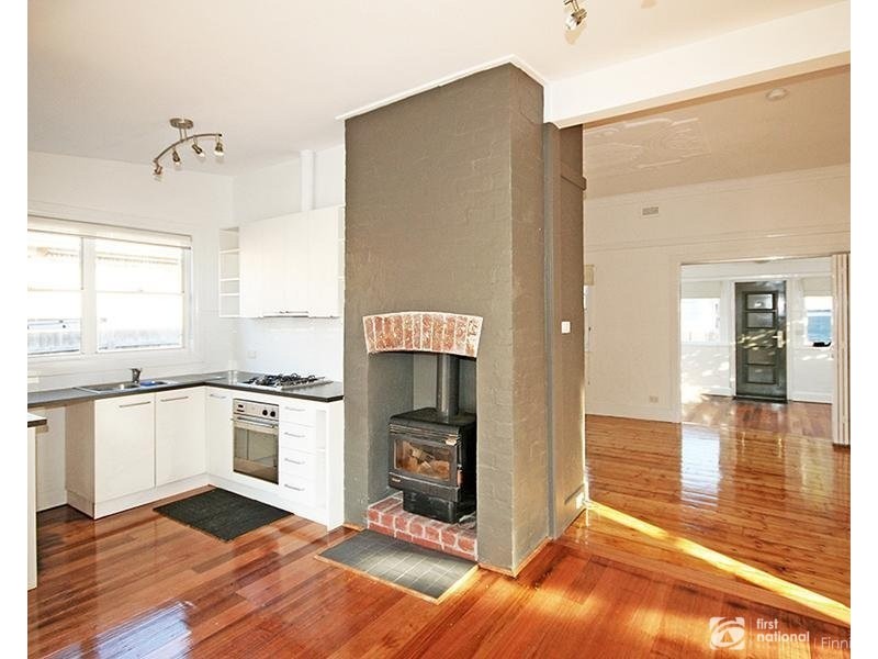 33 Thames Promenade, Chelsea VIC 3196