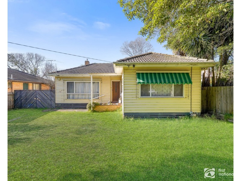 2 Scott Street, Cranbourne VIC 3977