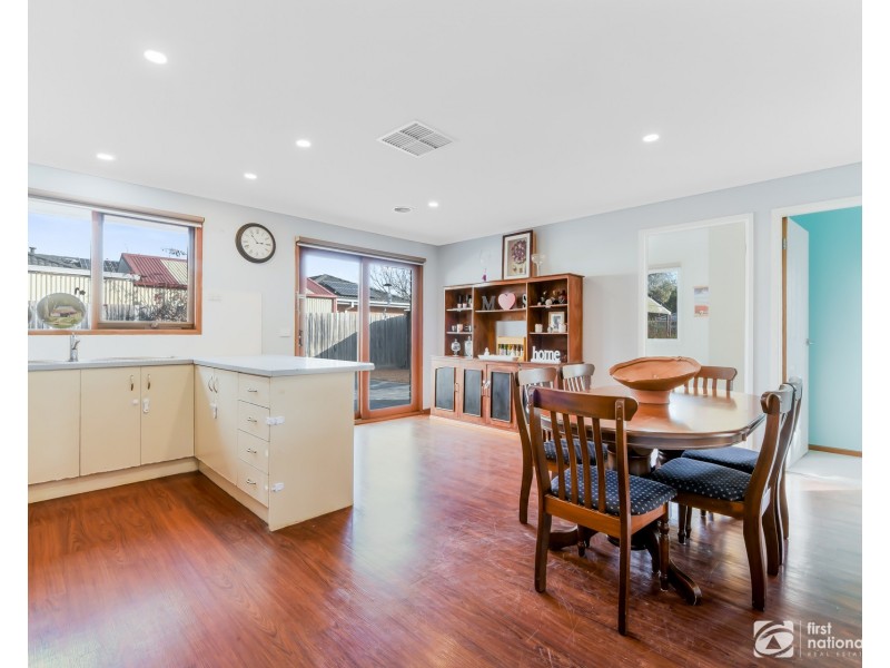 53 Navarre Drive, Cranbourne West VIC 3977