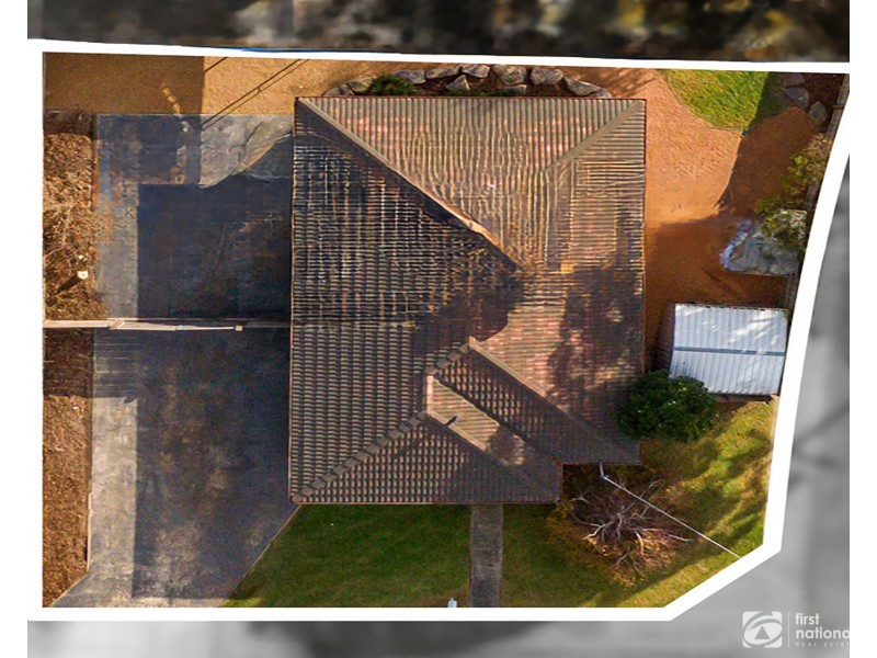 53 Navarre Drive, Cranbourne West VIC 3977