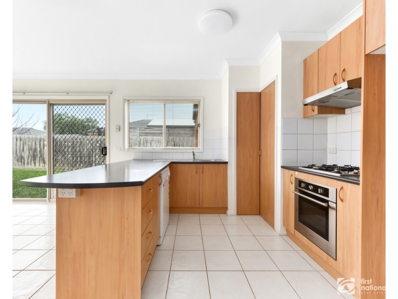 21 Miralie Way, Cranbourne West VIC 3977