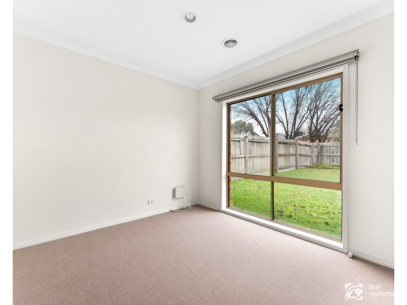 21 Miralie Way, Cranbourne West VIC 3977