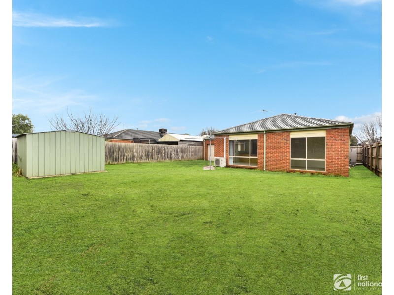 21 Miralie Way, Cranbourne West VIC 3977