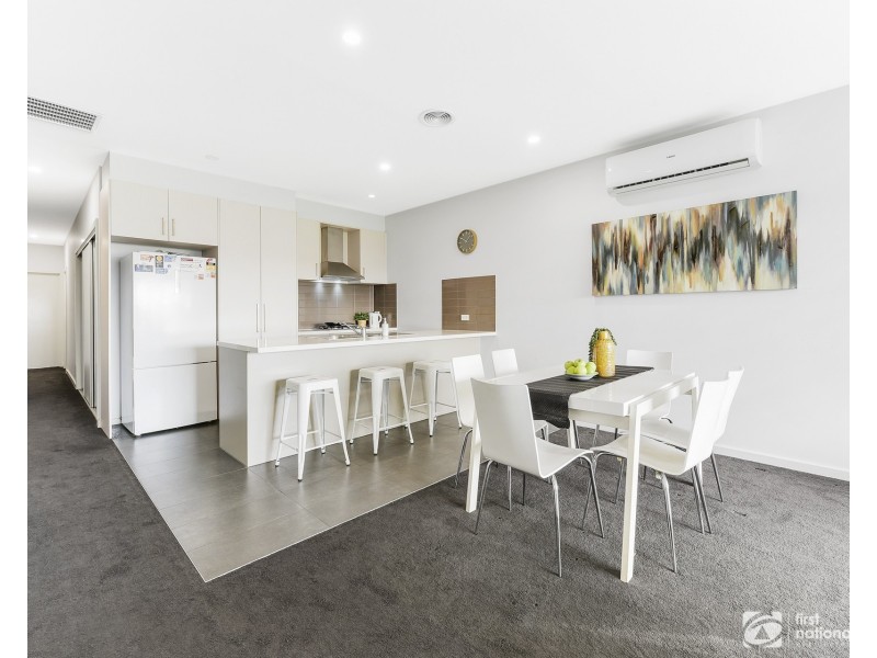 5 Push Pea Way, Cranbourne West VIC 3977