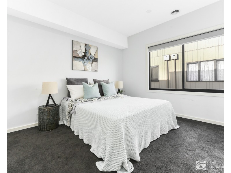 5 Push Pea Way, Cranbourne West VIC 3977