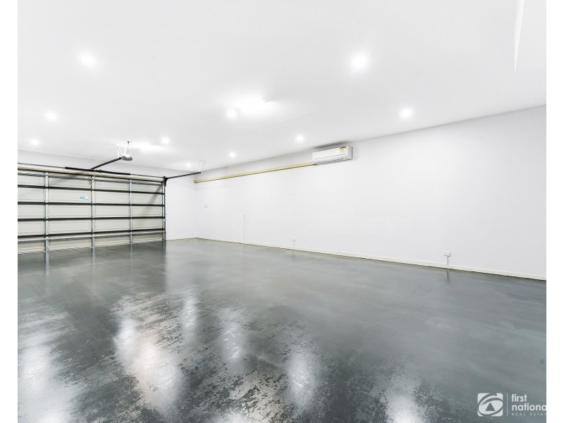 5 Push Pea Way, Cranbourne West VIC 3977