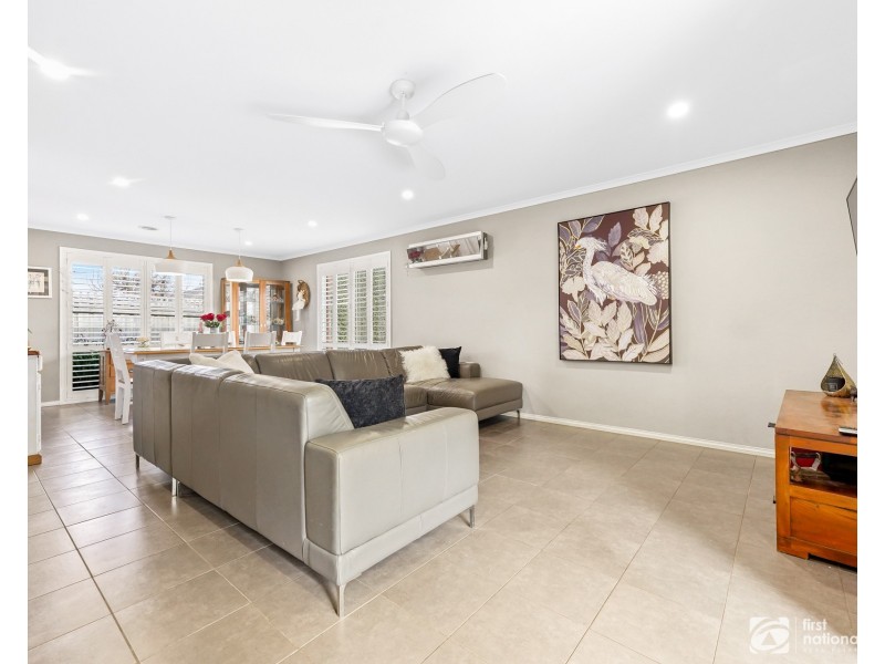 11 Athena Court, Cranbourne VIC 3977