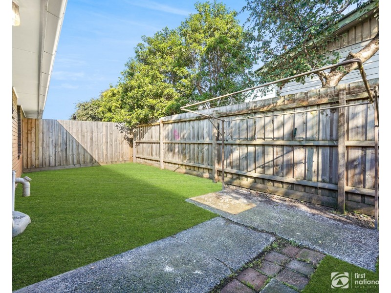 2/22 Walter Street, Cranbourne VIC 3977