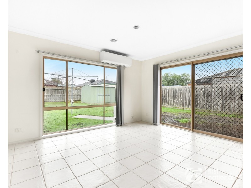 21 Miralie Way, Cranbourne West VIC 3977