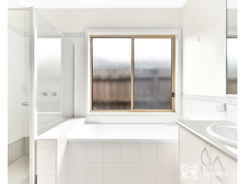 21 Miralie Way, Cranbourne West VIC 3977