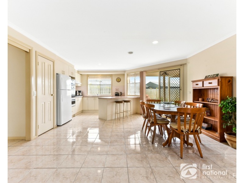 2 Isabella Place, Cranbourne North VIC 3977