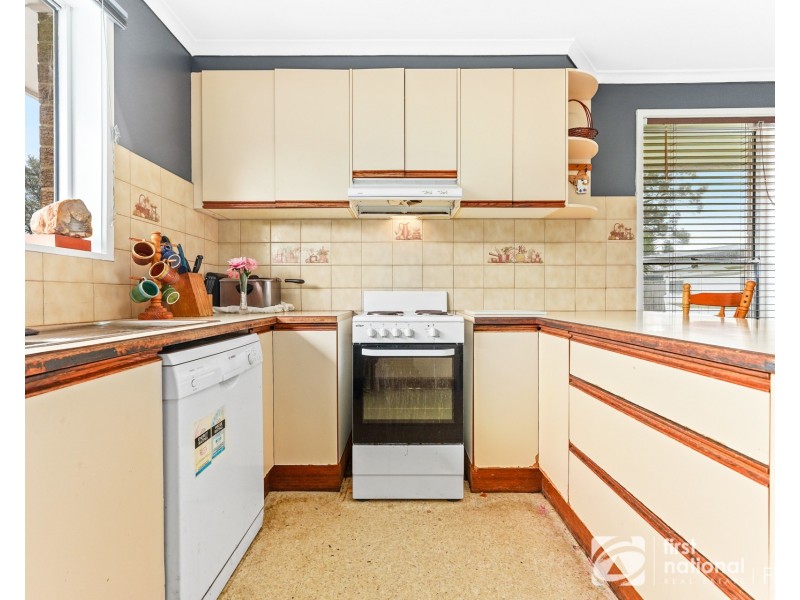 36 Harry Street, Cranbourne VIC 3977