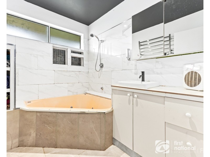 36 Harry Street, Cranbourne VIC 3977