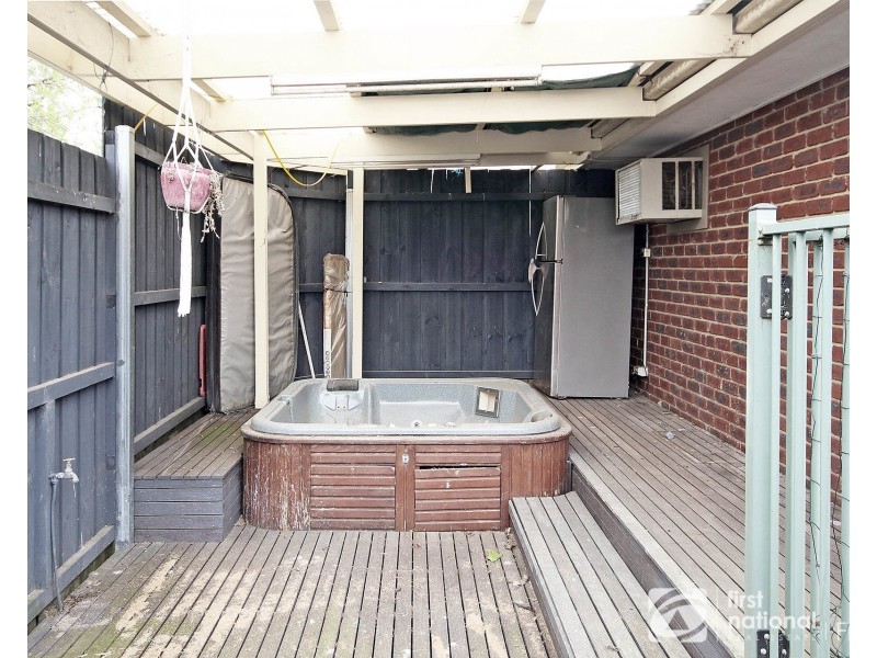 1/14 Phelan Drive, Cranbourne North VIC 3977