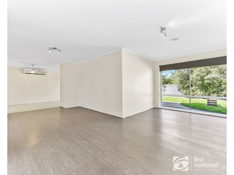 24 Howqua Place, Cranbourne VIC 3977