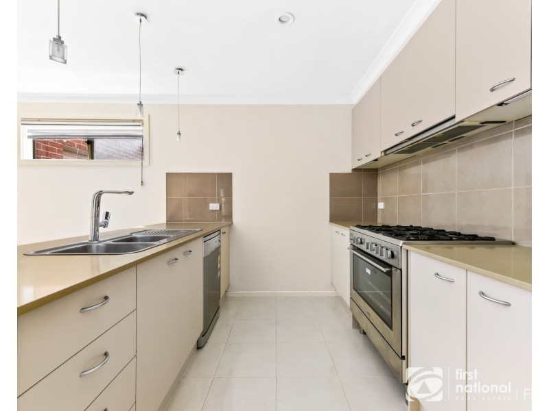 72a Norfolk Drive, Narre Warren VIC 3805