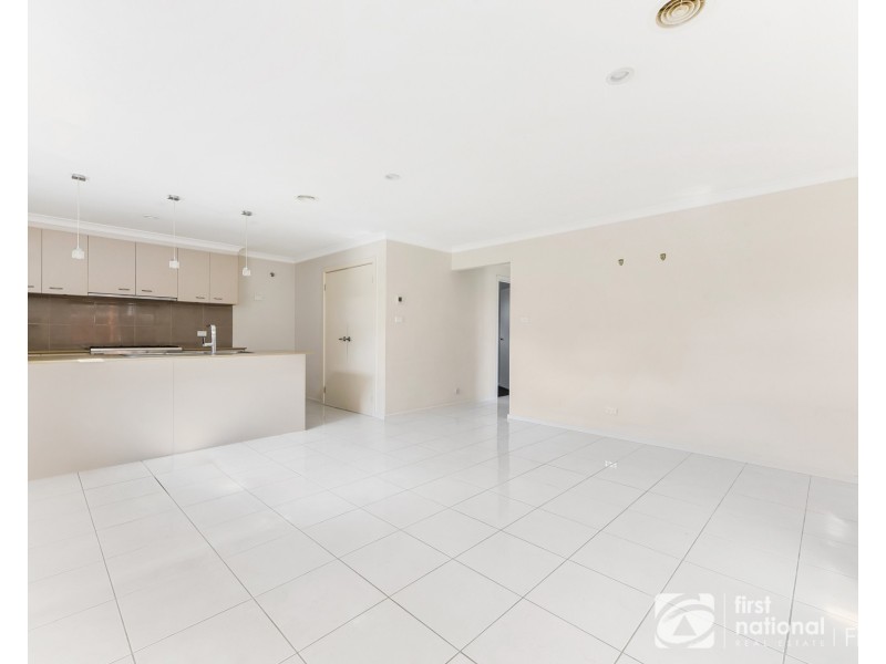 72a Norfolk Drive, Narre Warren VIC 3805