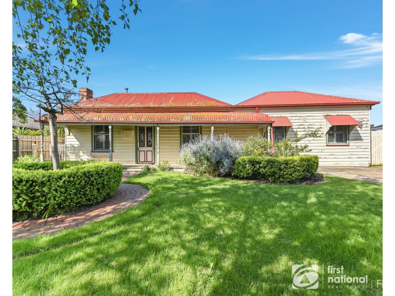 12 Lecky Street, Cranbourne VIC 3977