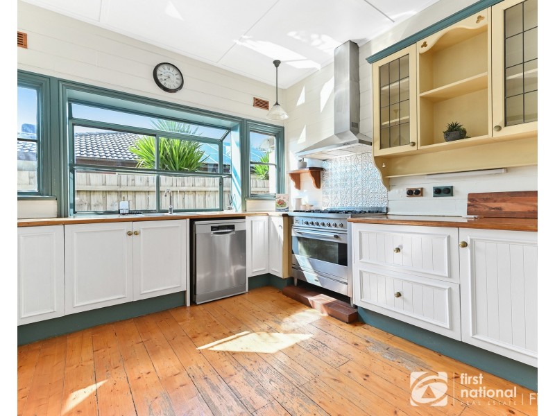 12 Lecky Street, Cranbourne VIC 3977