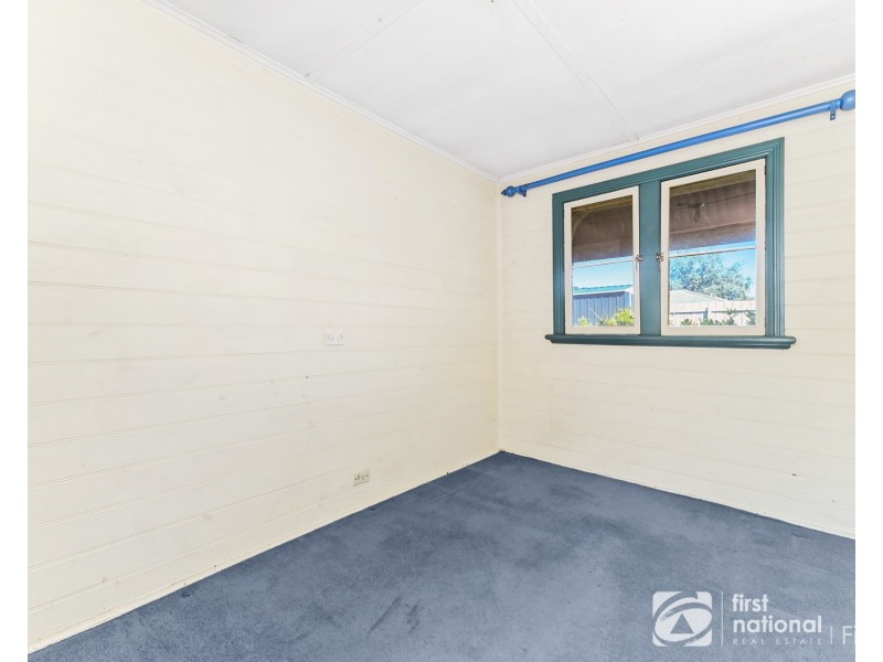 12 Lecky Street, Cranbourne VIC 3977