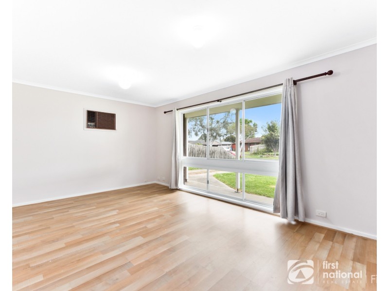 115 Endeavour Drive, Cranbourne North VIC 3977