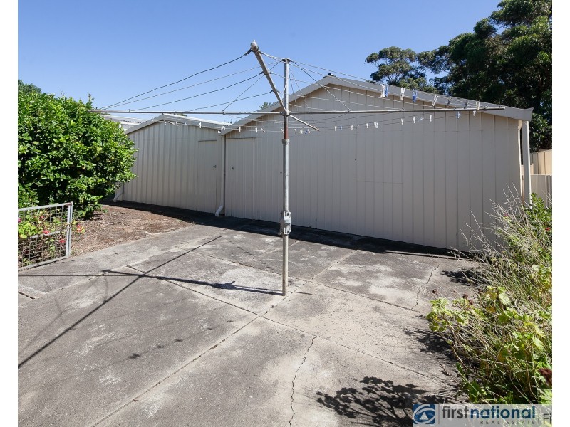 15 Bakewell Street, Cranbourne VIC 3977