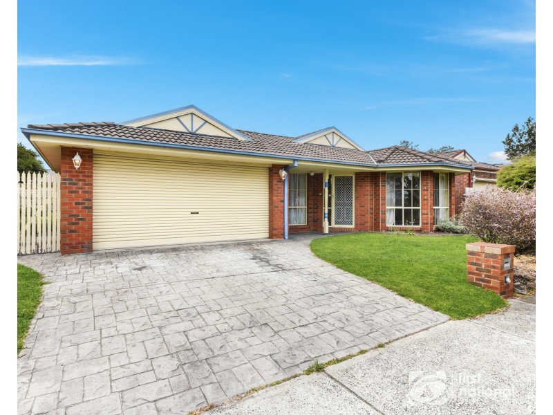 68. Cherryhills Drive, Cranbourne VIC 3977