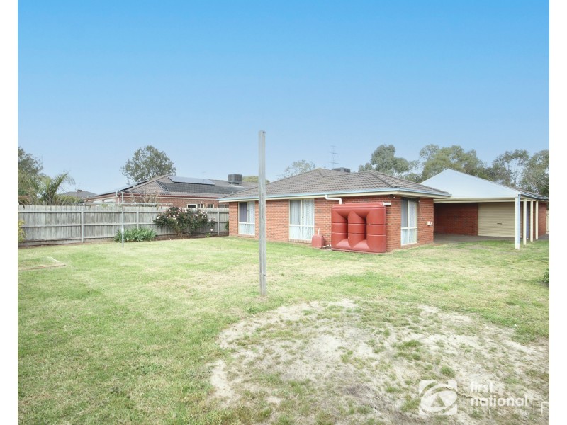 68. Cherryhills Drive, Cranbourne VIC 3977