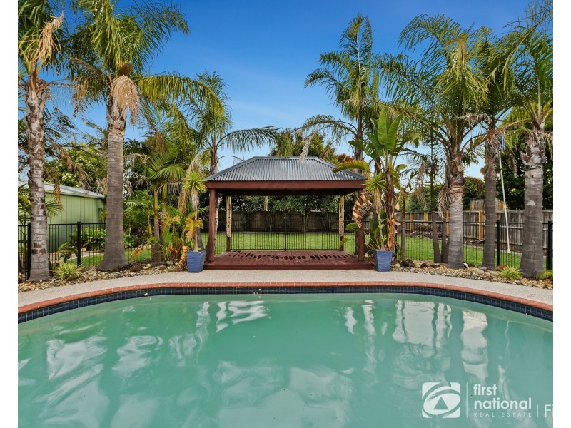 7 Huntingdale Close, Cranbourne VIC 3977