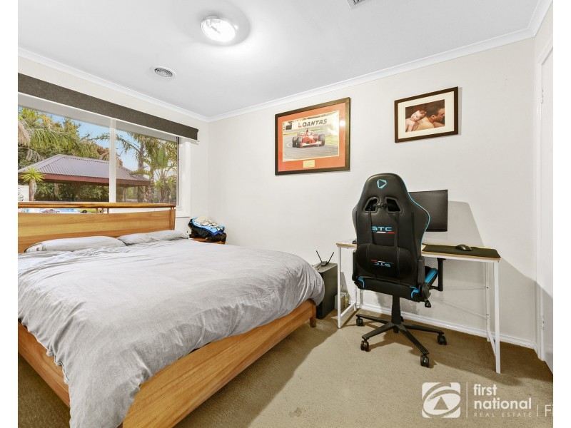 7 Huntingdale Close, Cranbourne VIC 3977