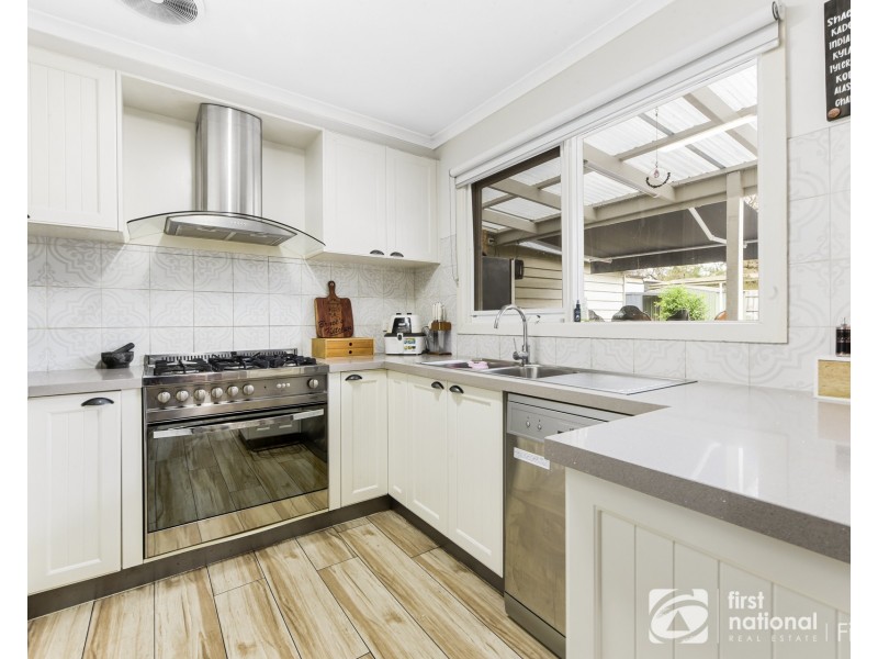 46 Glenalva Parade, Cannons Creek VIC 3977