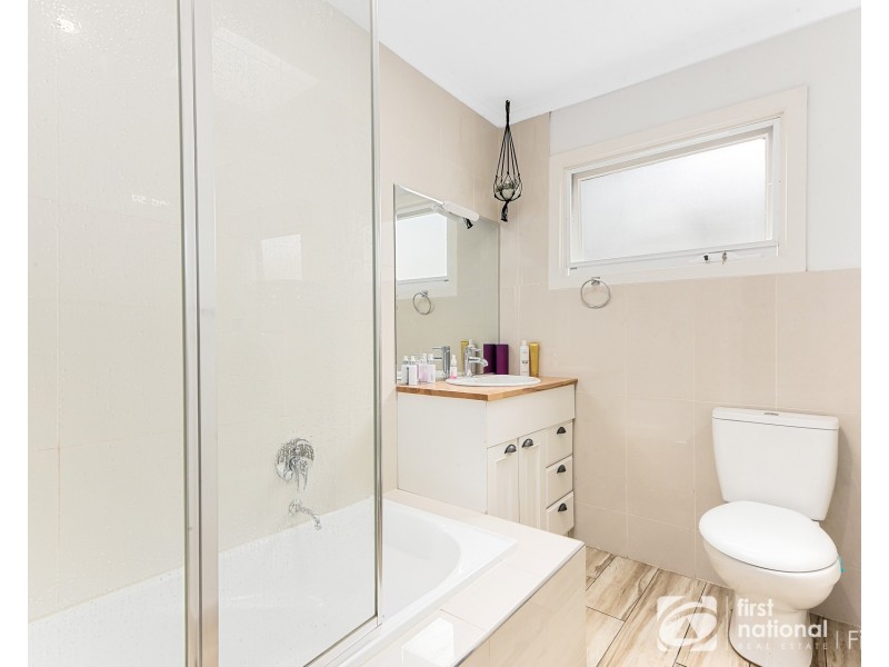 46 Glenalva Parade, Cannons Creek VIC 3977