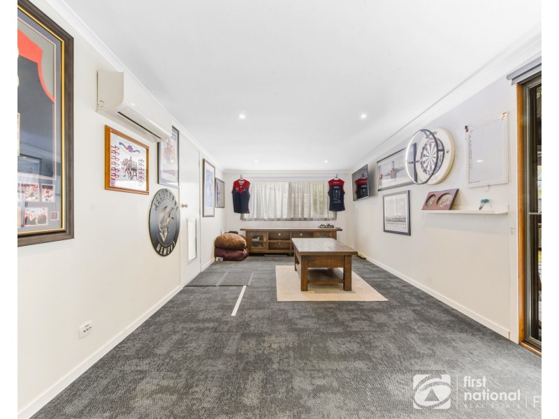 46 Glenalva Parade, Cannons Creek VIC 3977