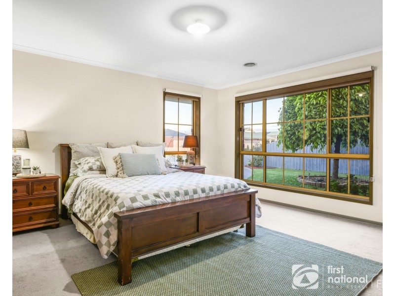 38 Gentle Annie Drive, Blind Bight VIC 3980