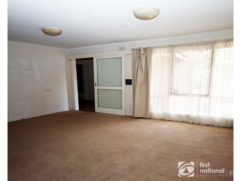23 Baystone Drive, Cranbourne VIC 3977