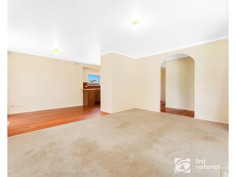 43 Wallace Road, Cranbourne VIC 3977