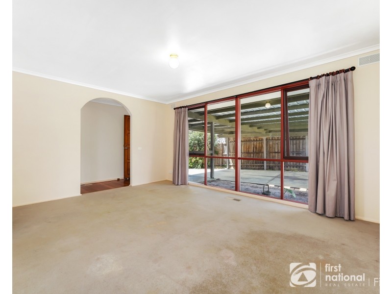 43 Wallace Road, Cranbourne VIC 3977