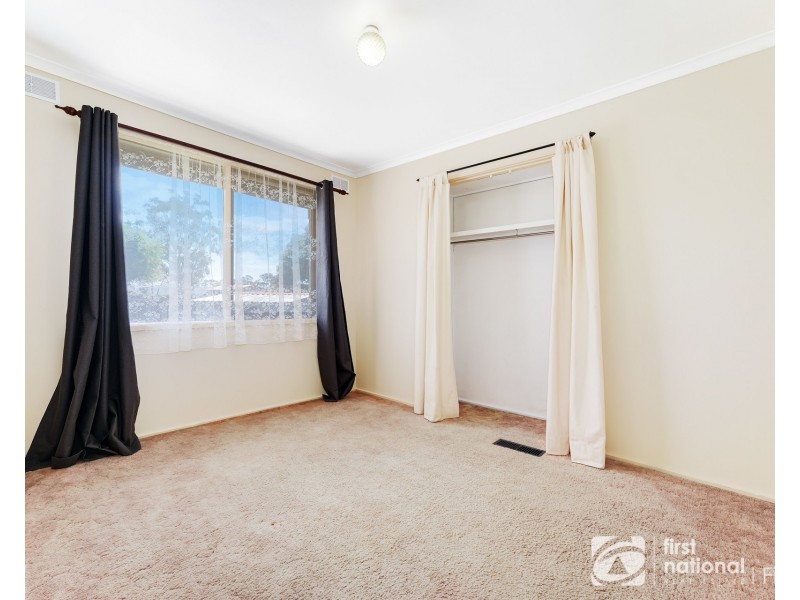43 Wallace Road, Cranbourne VIC 3977