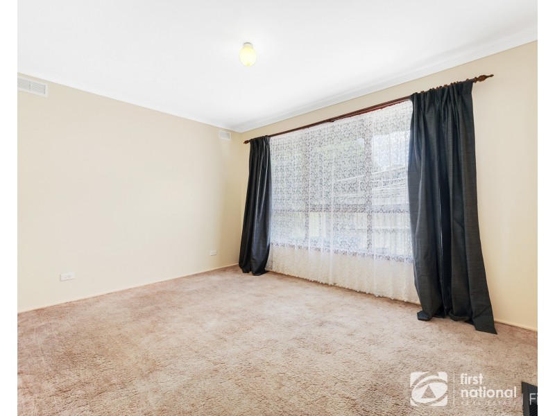 43 Wallace Road, Cranbourne VIC 3977