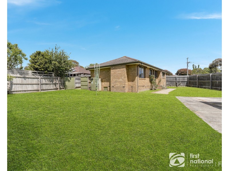 43 Wallace Road, Cranbourne VIC 3977