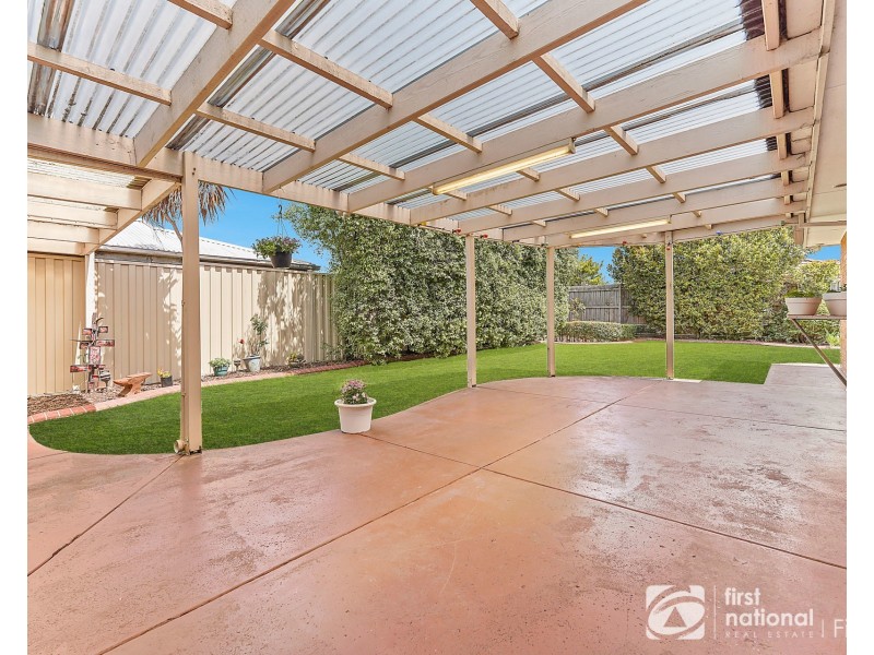 23 Lawless Drive, Cranbourne North VIC 3977