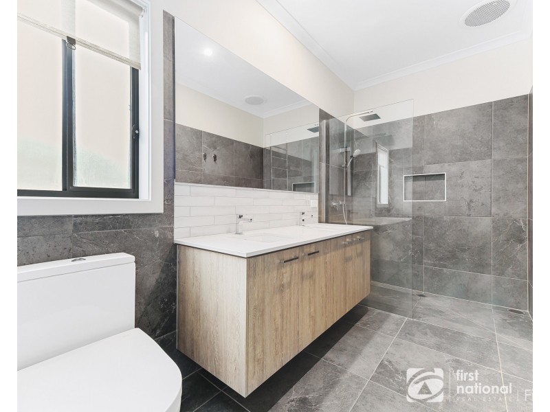15 Pelham Drive, Clyde VIC 3978