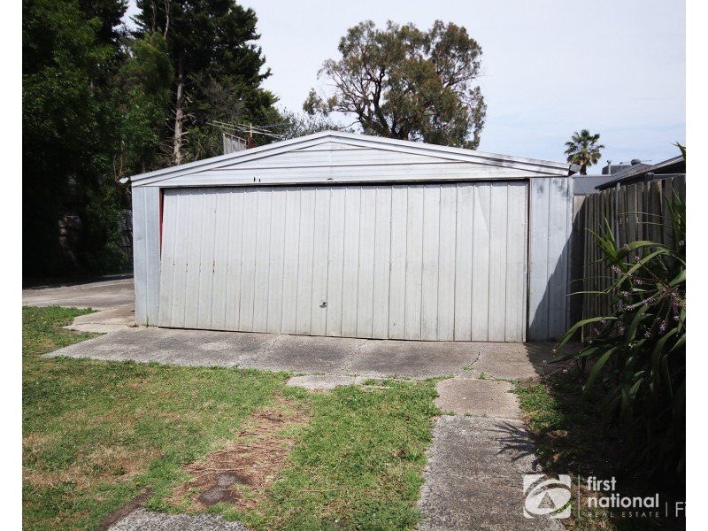 19 Ainsleigh Court, Cranbourne VIC 3977