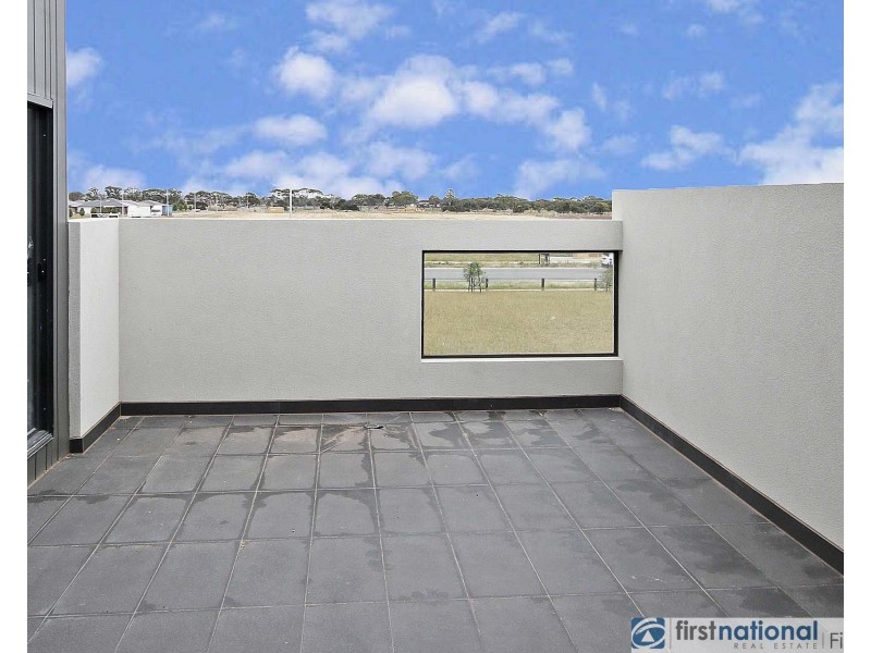 21 Push-Pea Way, Cranbourne West VIC 3977