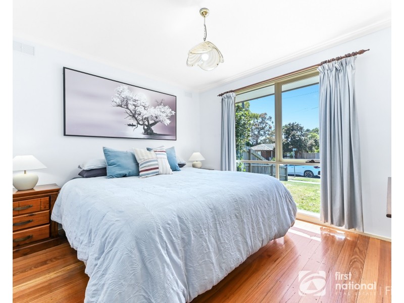 43 James Cook Drive, Cranbourne VIC 3977