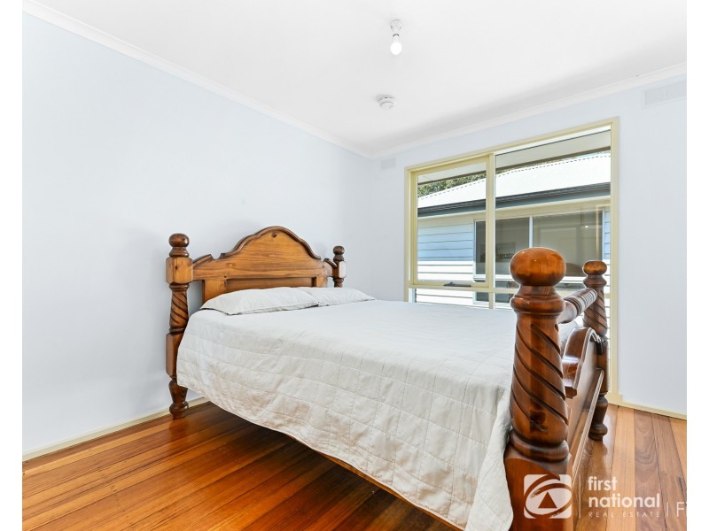 43 James Cook Drive, Cranbourne VIC 3977