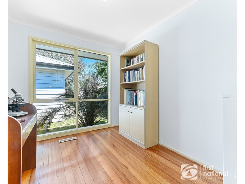 43 James Cook Drive, Cranbourne VIC 3977